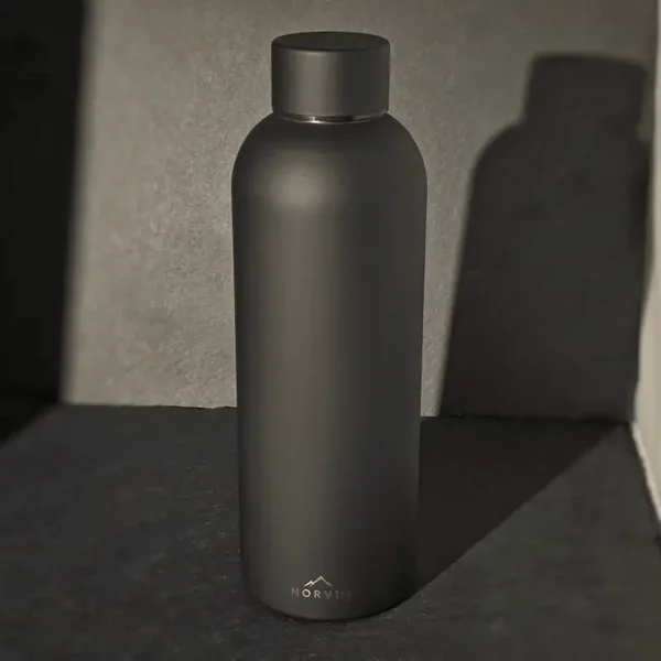 NORVIQ Thermal Bottle – Schwarze Edelstahl Trinkflasche 500 ml
