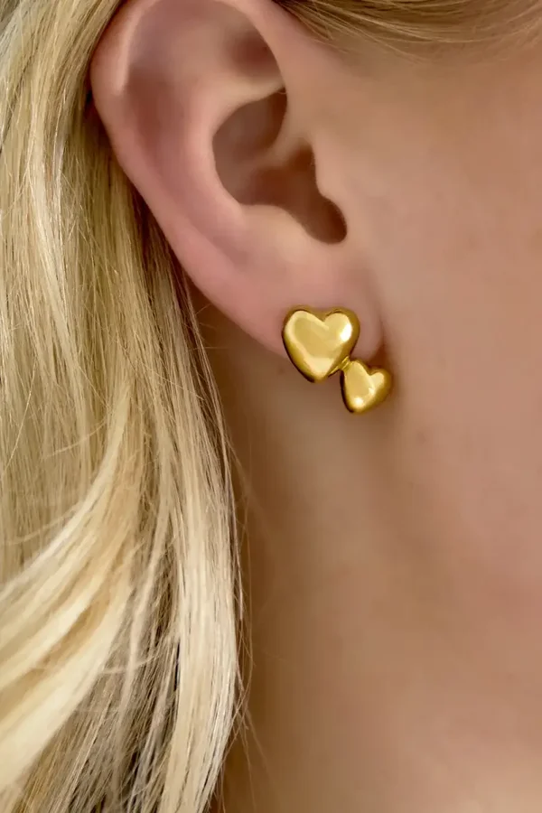 ✨ RVS Double Heart Studs – Gold Edition ✨