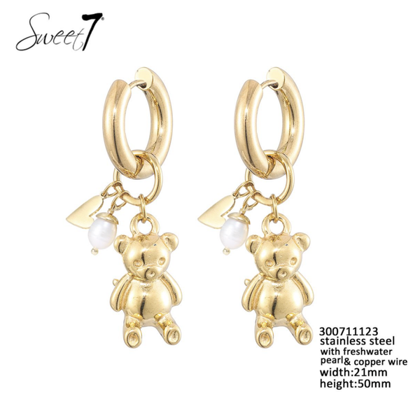 ✨ Chunky Teddy Drop Earrings – Gold & Freshwater Pearl ✨