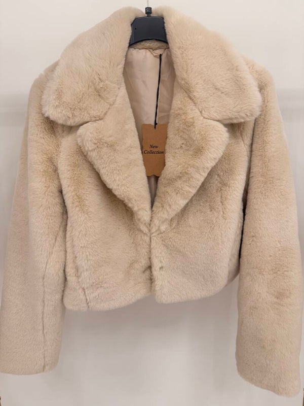 Faux fur jas beige