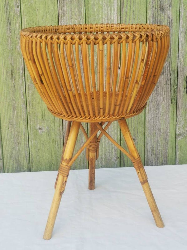 TRAVAILLEUSE VINTAGE "EN ROTIN"