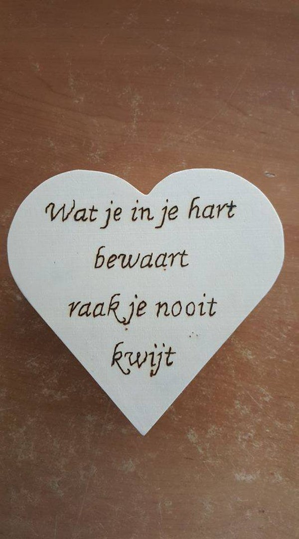 kleine hartjes doos met tekst