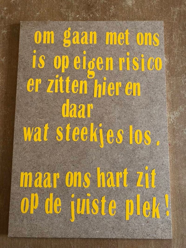 Bestickerde Tekst op A4 bord
