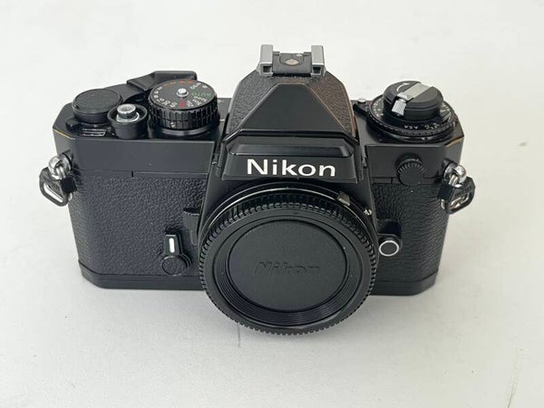Nikon FE kamerahus