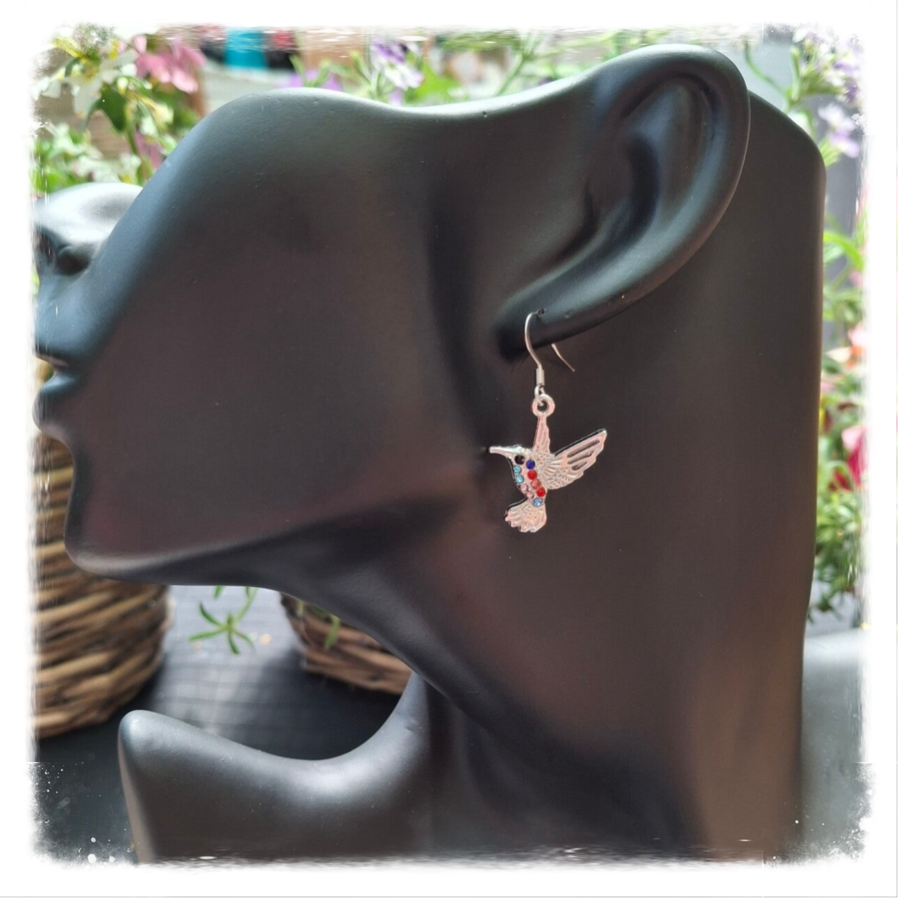 Enkele zilverplated oorbel Kolibrie met zirkonia steentjes