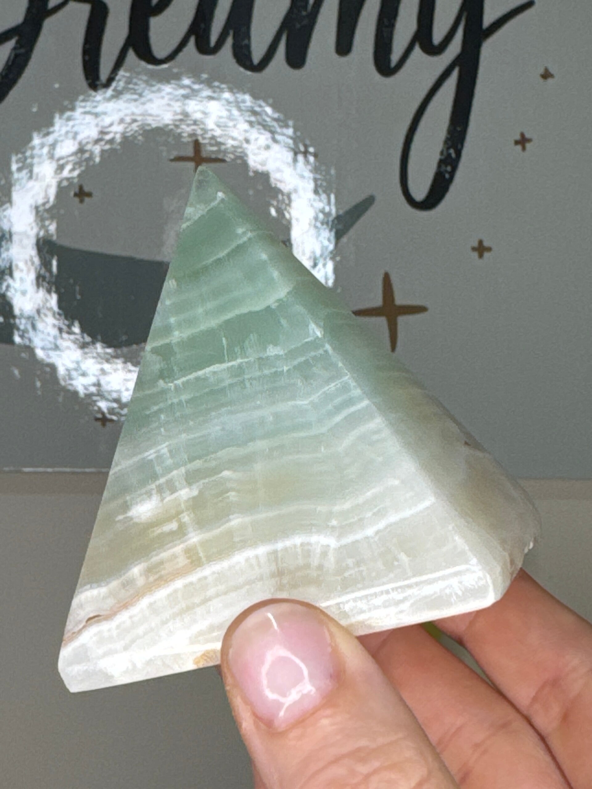 Picasso Calcite Pyramid fy34