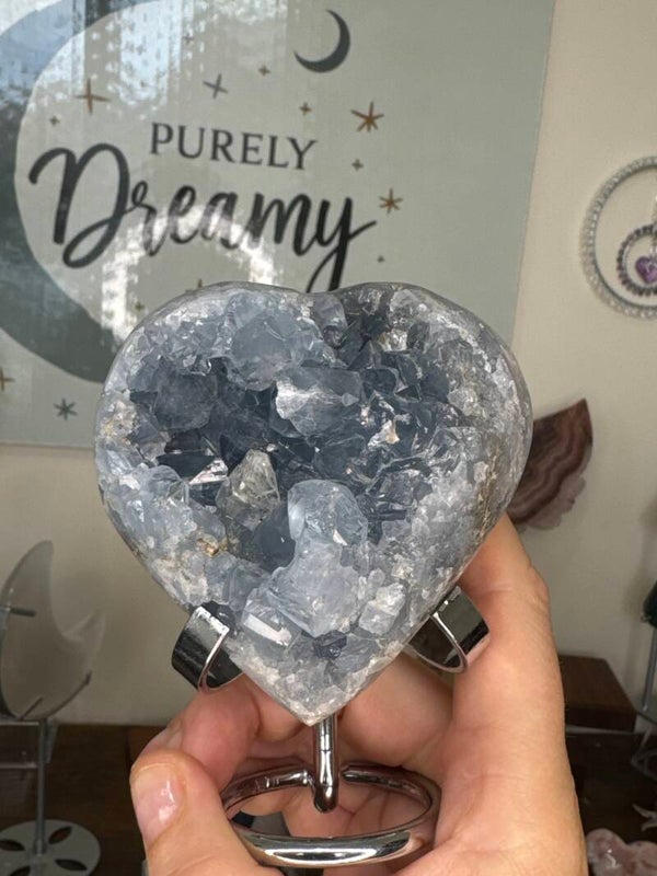 Celestite Heart f43