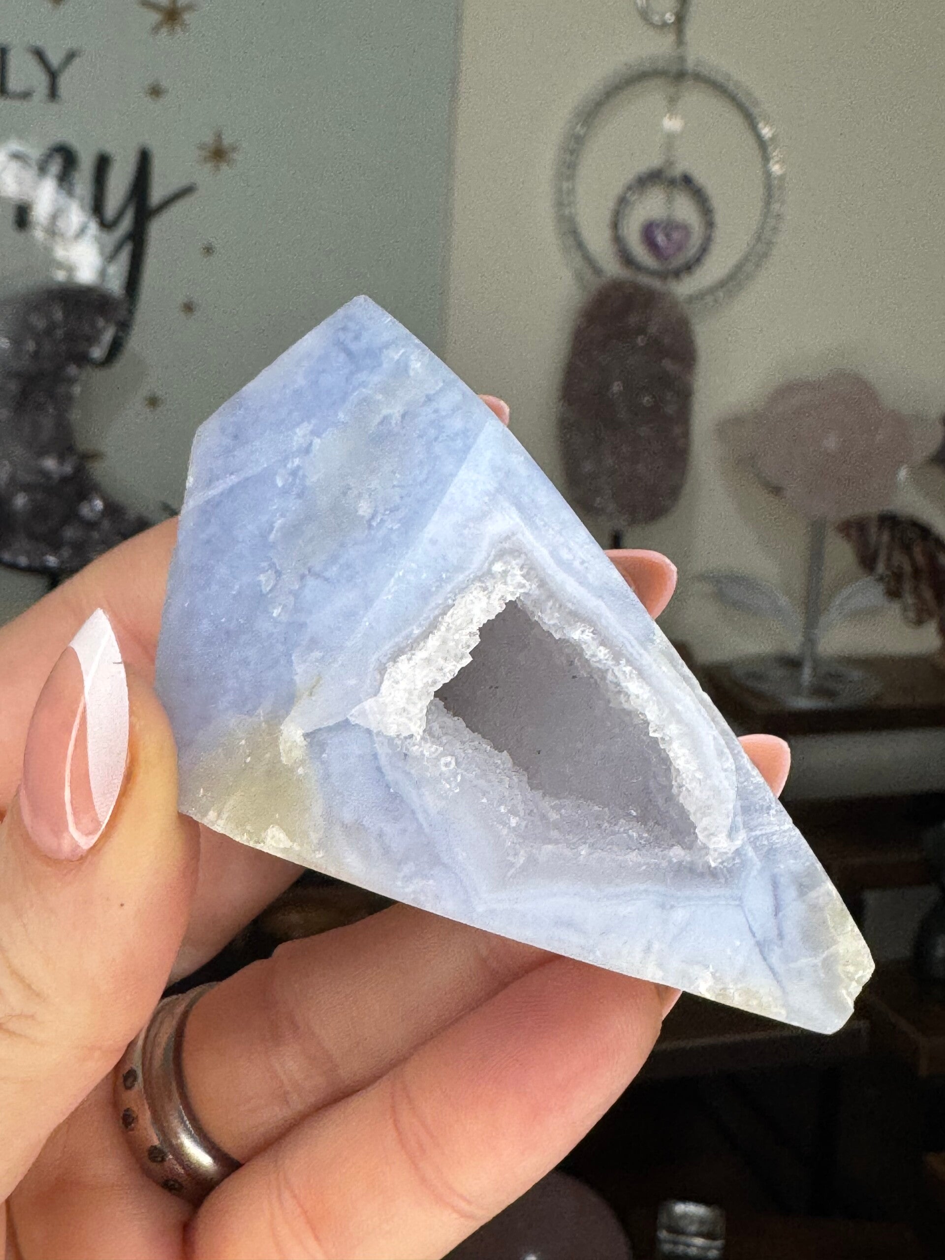 Druzy Blue Lace Polished Raw c