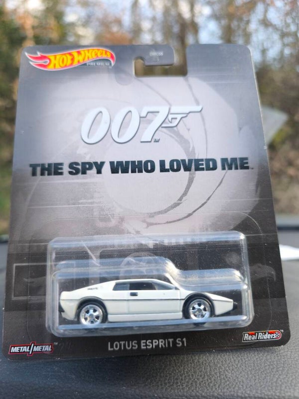 Lotus Esprit S1 007