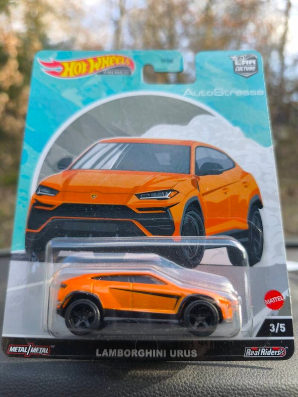 Lamborghini Urus Auto Strasse