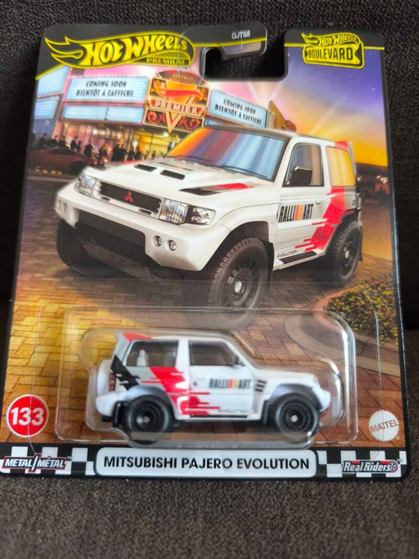 Mitsubishi Pajero Evolution Boulevard 133