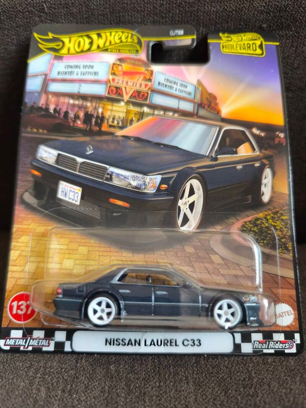 Nissan Laurel C33 Boulevard 137