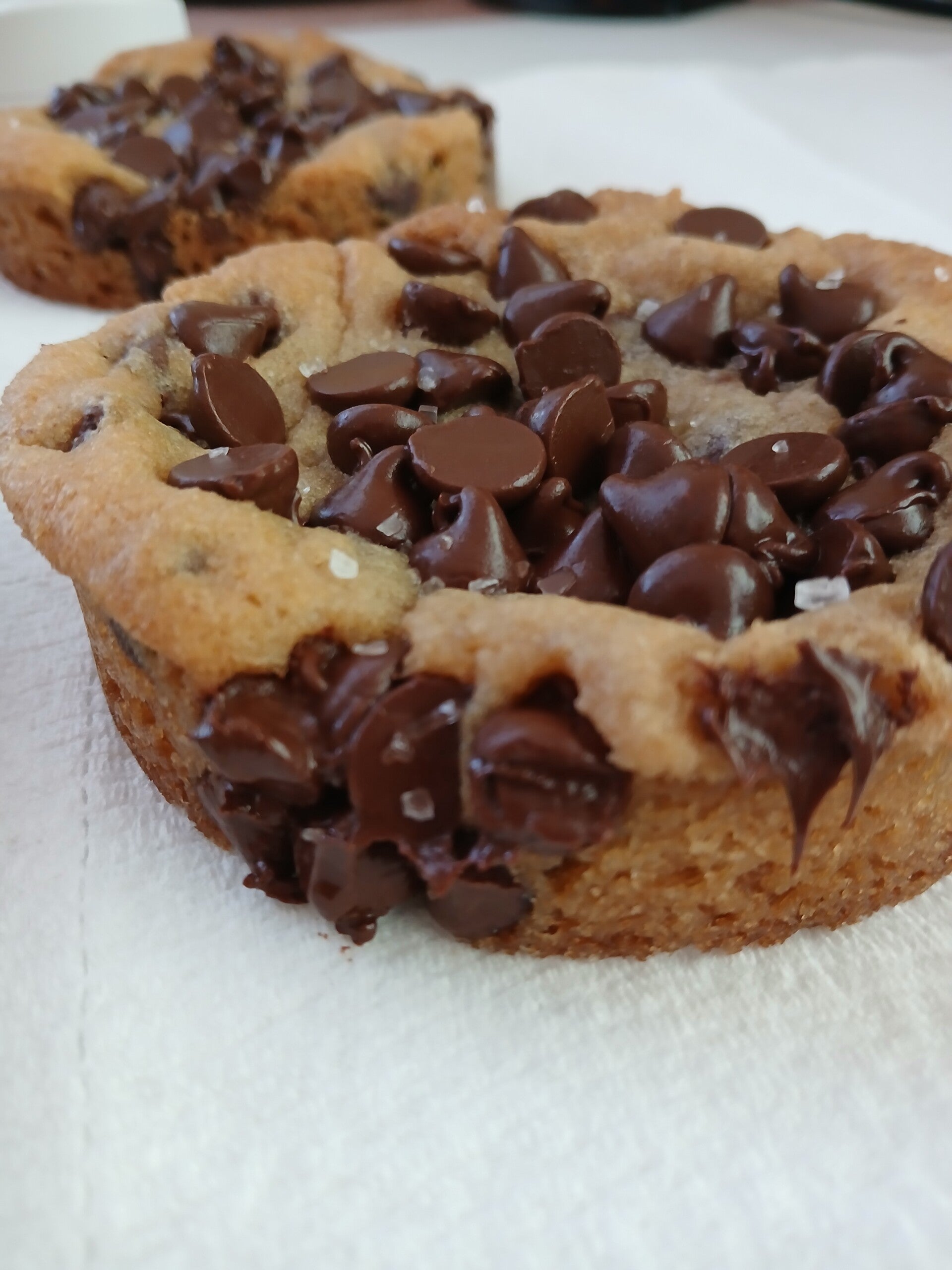 Classic Chocolate Chip Mini Cookie Cake (half dozen)