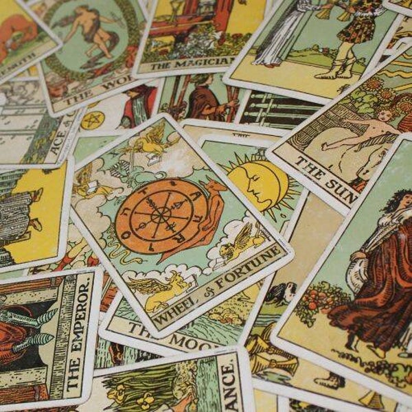 Sesión de Tarot. DESCUBRE TU FUTURO Y COMO MEJORARLO