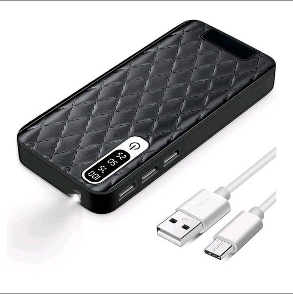 Batería Externa de 20000 Mah con Linterna LED, Pantalla de Porcentaje de Batería, 3 Puertos USB para Carga Simultánea, Compacta y Portátil.