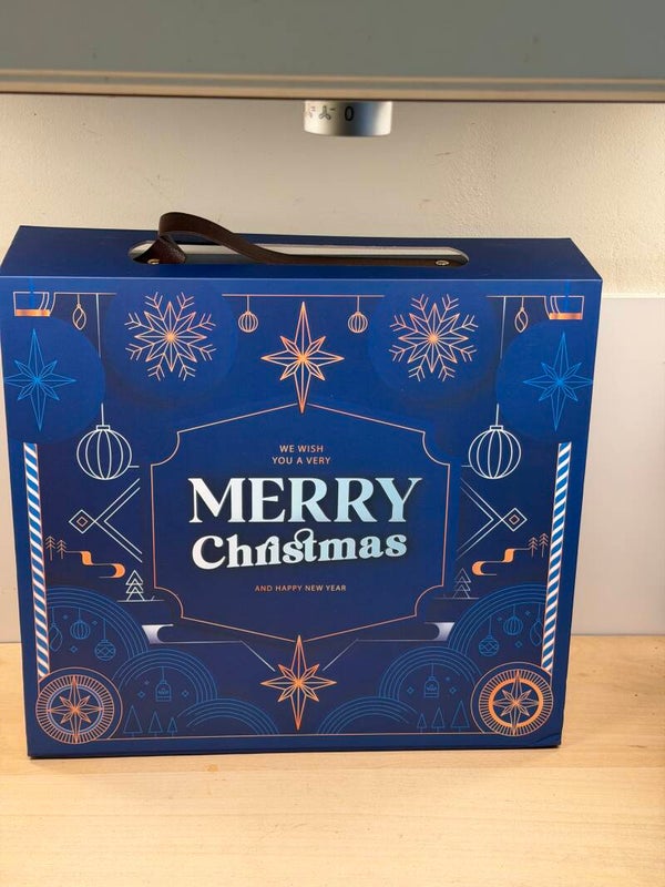Adventskalender XL blauw met kerstfiguurkaarsjes