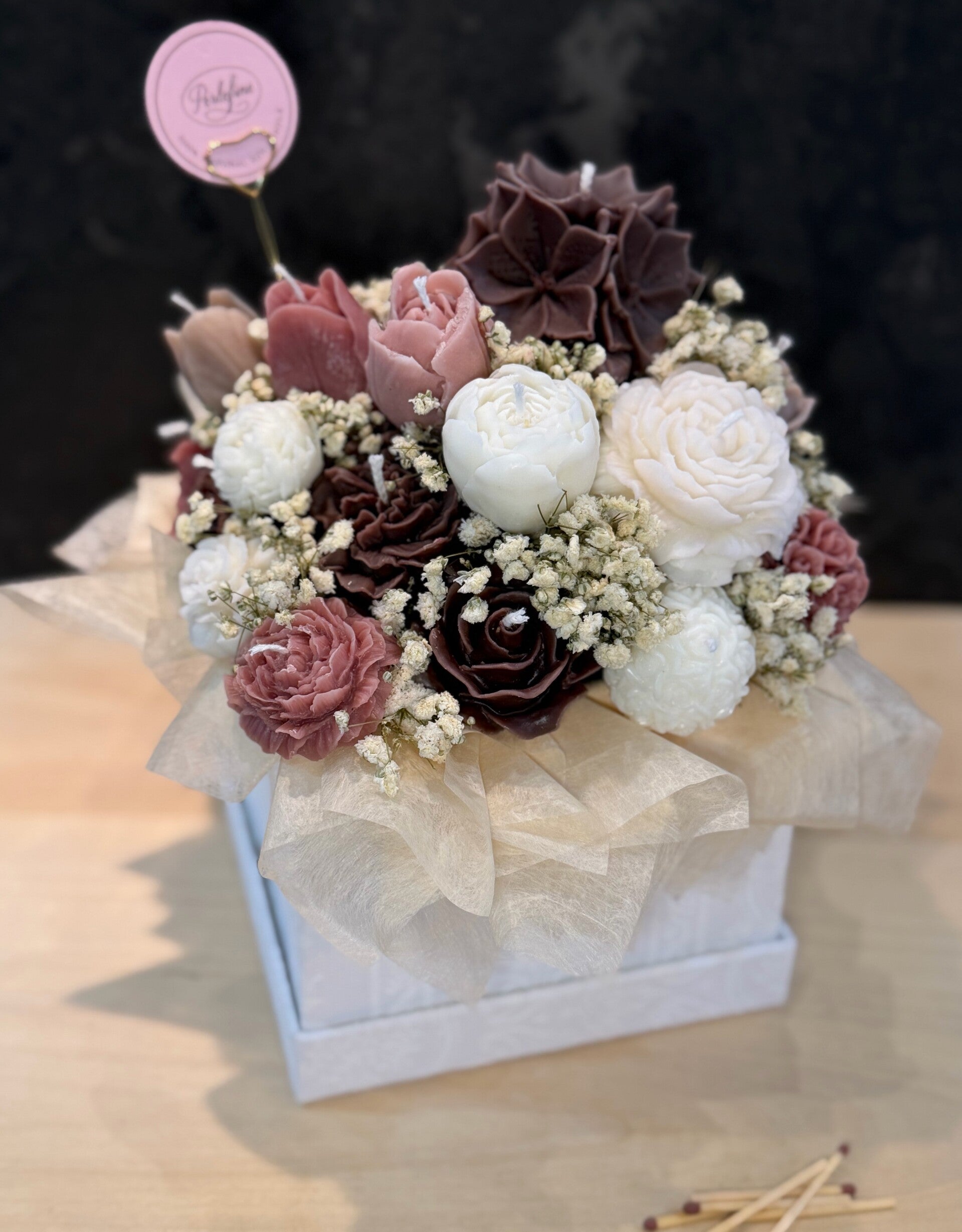 Bouquet Candle in vierkante hoedendoos XL