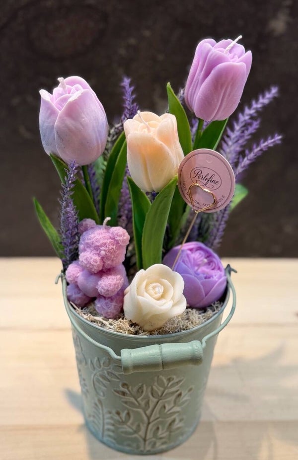 Bouquet Candle in metalen emmertje