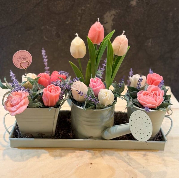 Bouquet Candle in 3 decoratieve potjes