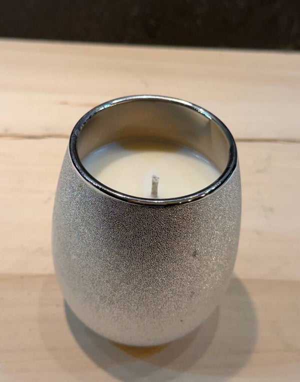 Lux Glow in metal jar