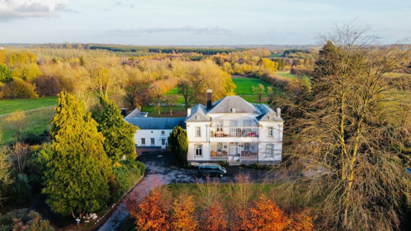 ‘Gite La Cigogne’ et ‘Gite Le Manoir Des Sarts’