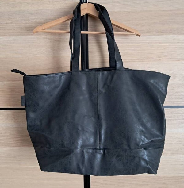 VERKOCHT! Grote handtas zwart