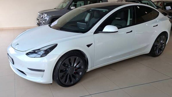 Tesla Model 3 2021