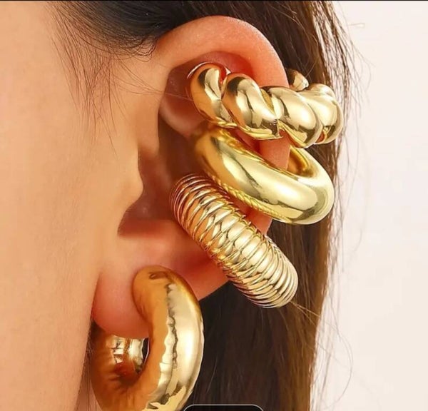 Ear cuff "LOLLY"