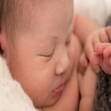 Milanewbornshoot-36-1.jpg