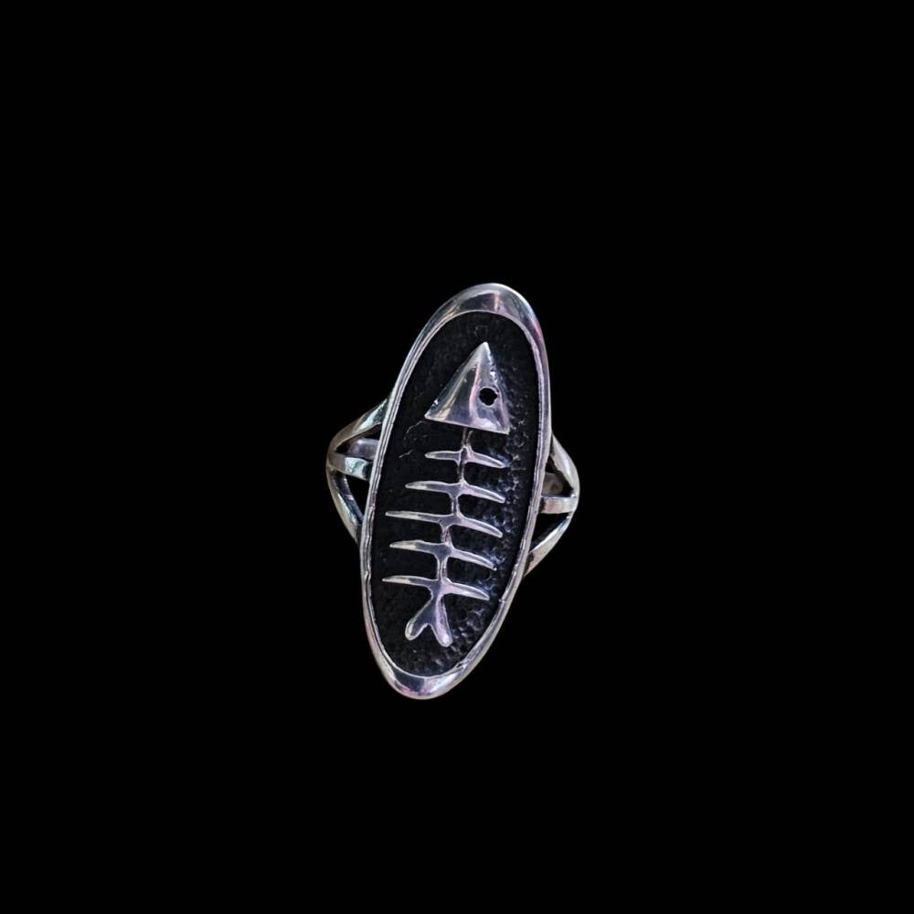 Ring mit Fischskelett – 925 Sterling Silber, Einzelstück