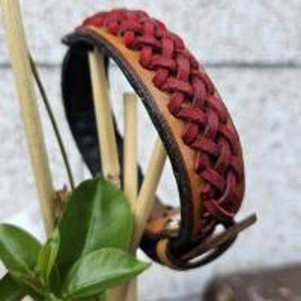 HUNDEHALSBAND, rote Flechtung (HH28)