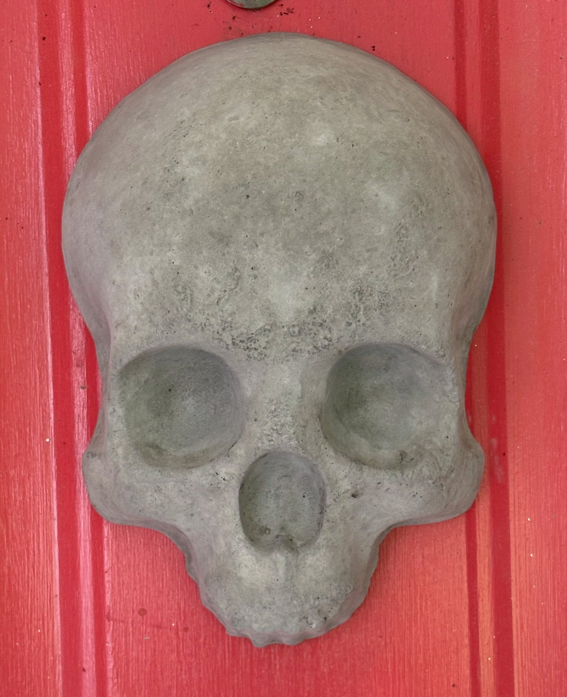 Hanging Skull