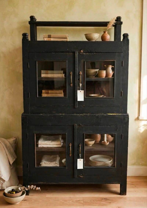 Antieke zwarte Indiase vitrinekast - 85x45x160 cm