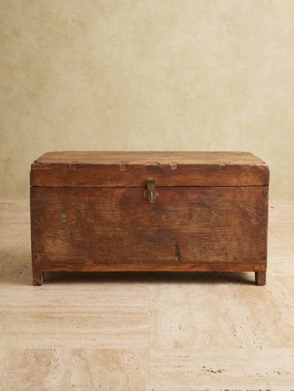 Oude Indiase houten kist