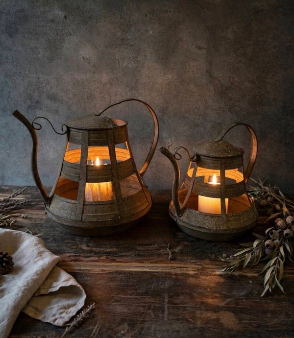 Originele set van 2 theepot windlichten - Verweerd metaal