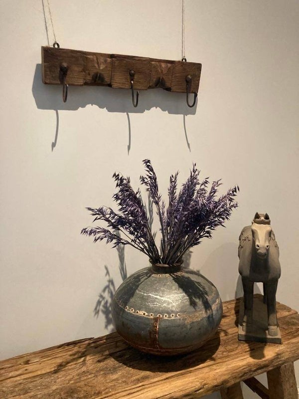 Houten kapstok gemaakt van een oud tempelstuk - 55 cm breed