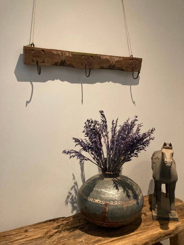 Houten kapstok gemaakt van een oud tempelstuk - 75 cm breed