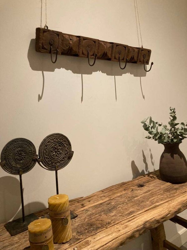 Houten kapstok gemaakt van een oud tempelstuk - 75 cm breed