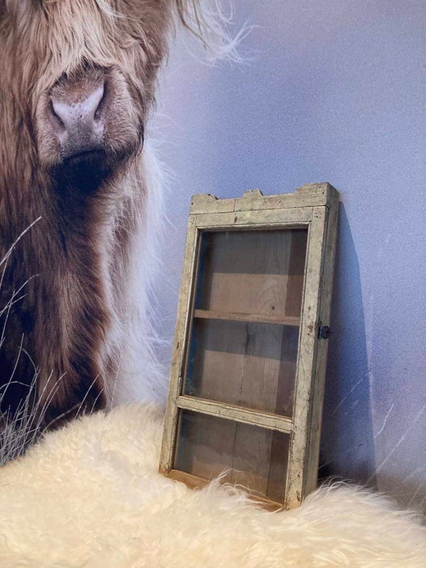 Houten vitrinekast/wandkast  - 59x30x8 cm