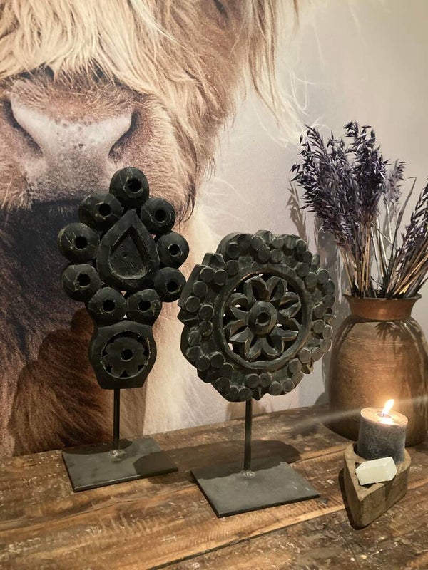 Houten ornament op voet - 45 cm