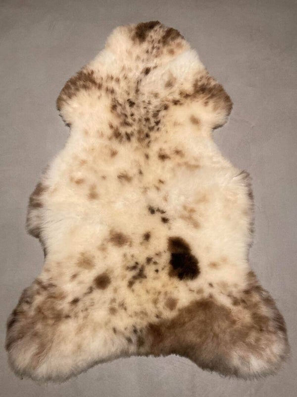 Texels schapenvacht - wit/bruin