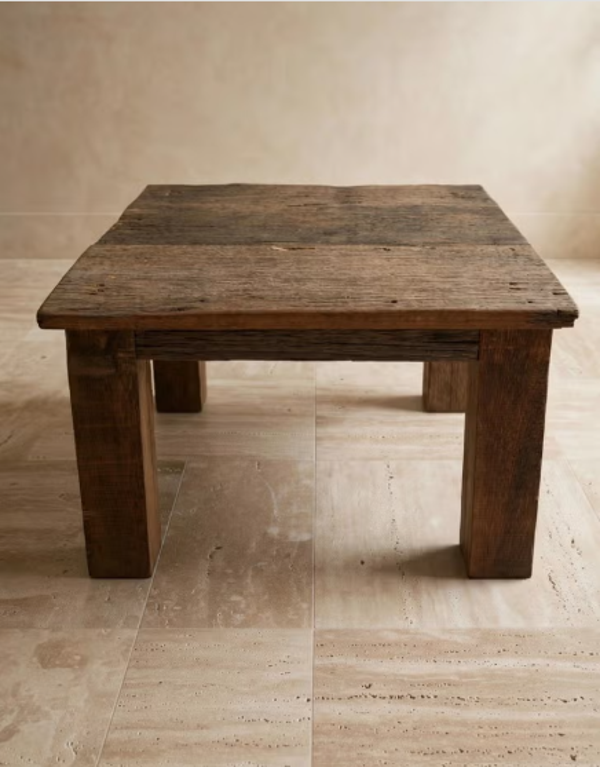 Robuuste houten (bijzet)tafel - 60x62x42 cm