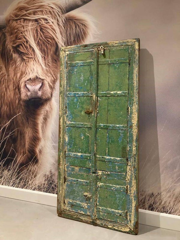 Bijzondere spiegel gemaakt van oude deuren - 160 x 74 cm