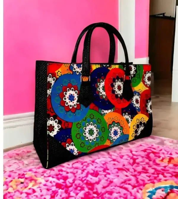 Produkt A4 ( geen variant ) alleen en tekst / tas Ghun