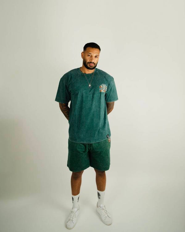 GymAddictLion® Built Not Born Washed Oversized T-Shirt – Green