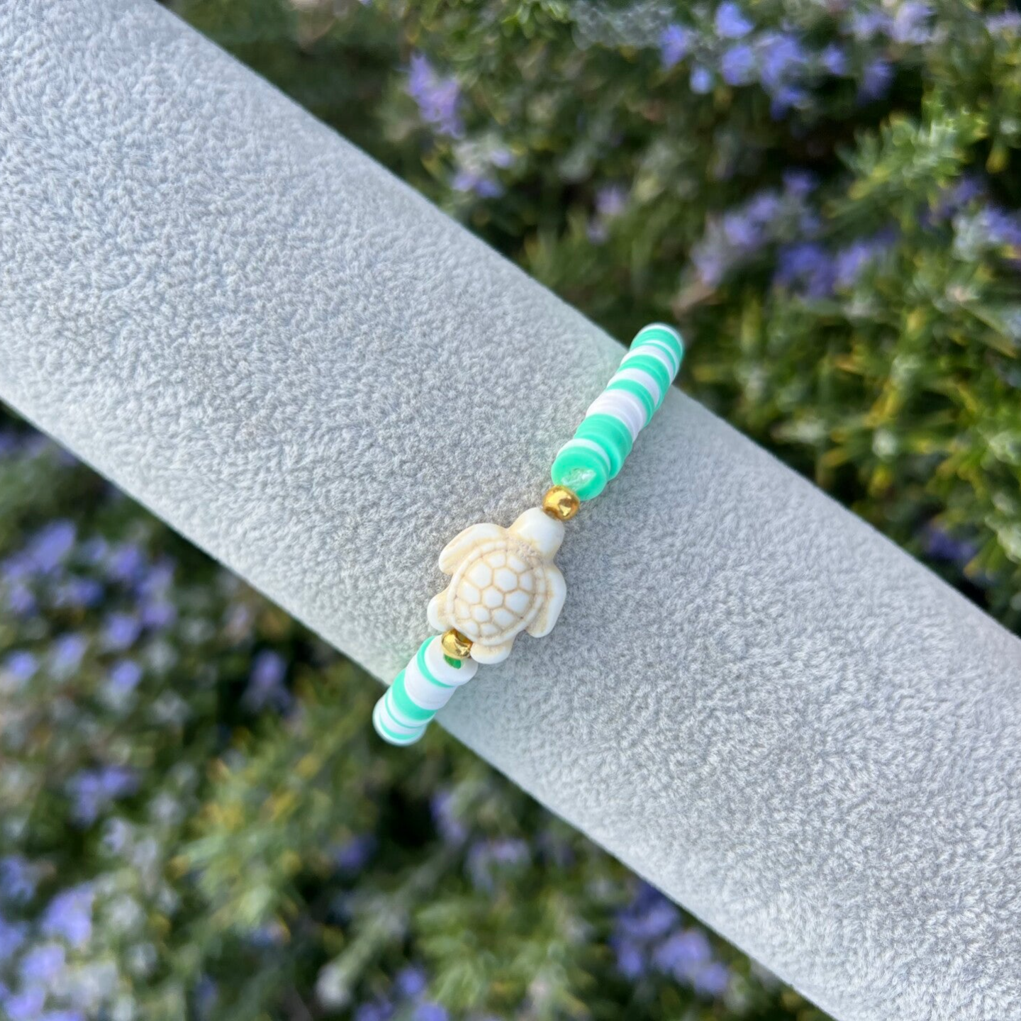 Turquoise turtle Bracelet