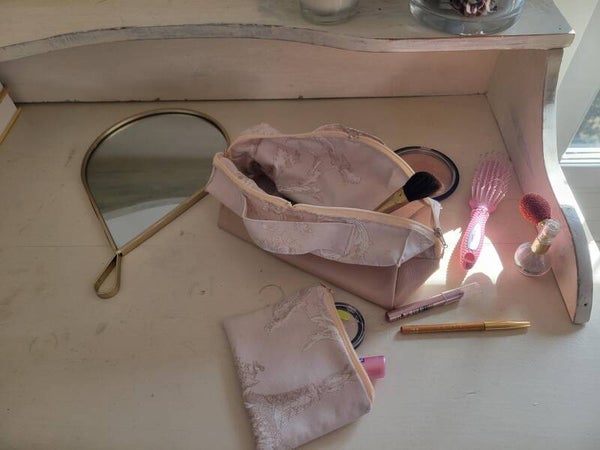 Grande trousse à maquillage et sa pochette Toile de jouy