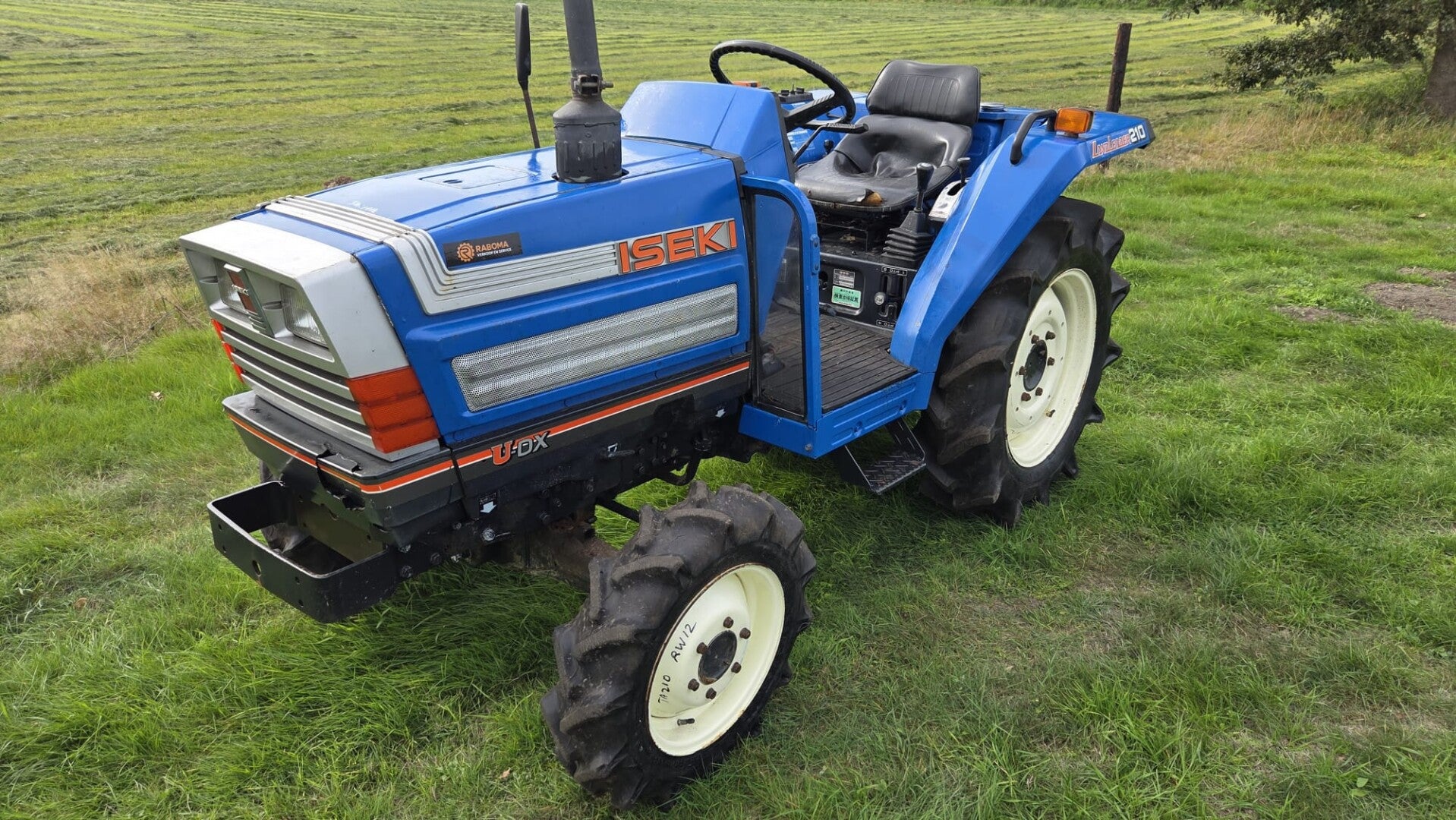 Iseki TA210