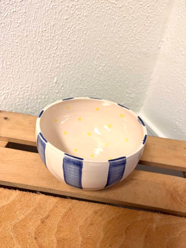 Bowl blue stripes