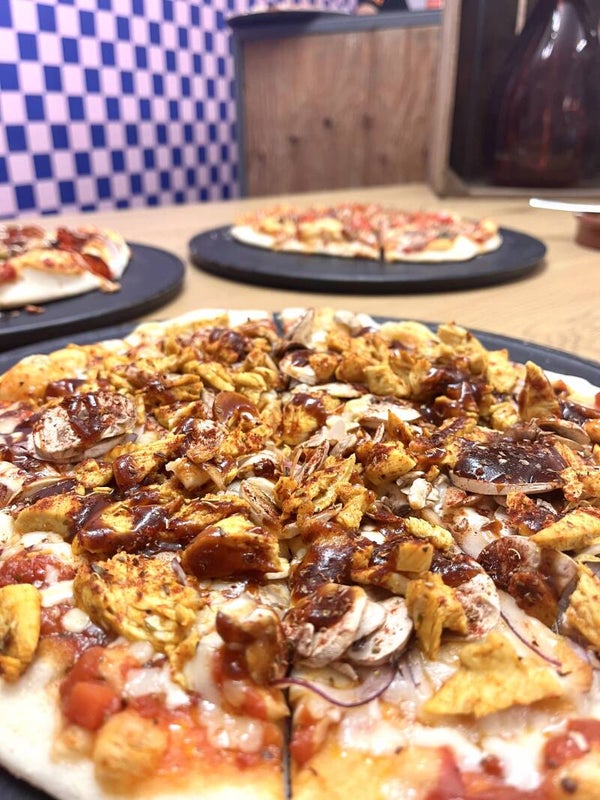 Pizza & paint